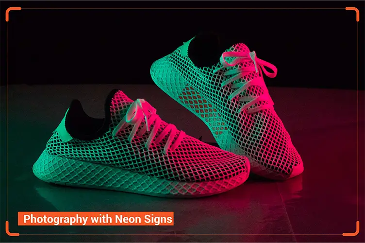 A Complete Guide on E-commerce Product Photography o Night-time Photography with Neon Signs