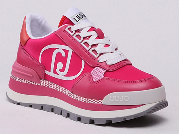 Shoe Photo Editing shoe photo editing service Shadow Creation sample Before